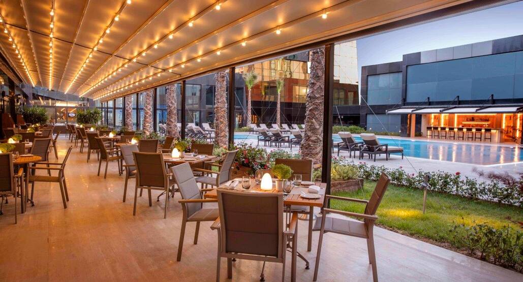 Elements Bar Arjaan Hotel Apartments By Rotana Photos Pictures Of Elements Bar Arjaan Hotel Apartments By Rotana Altaycesme Istanbul